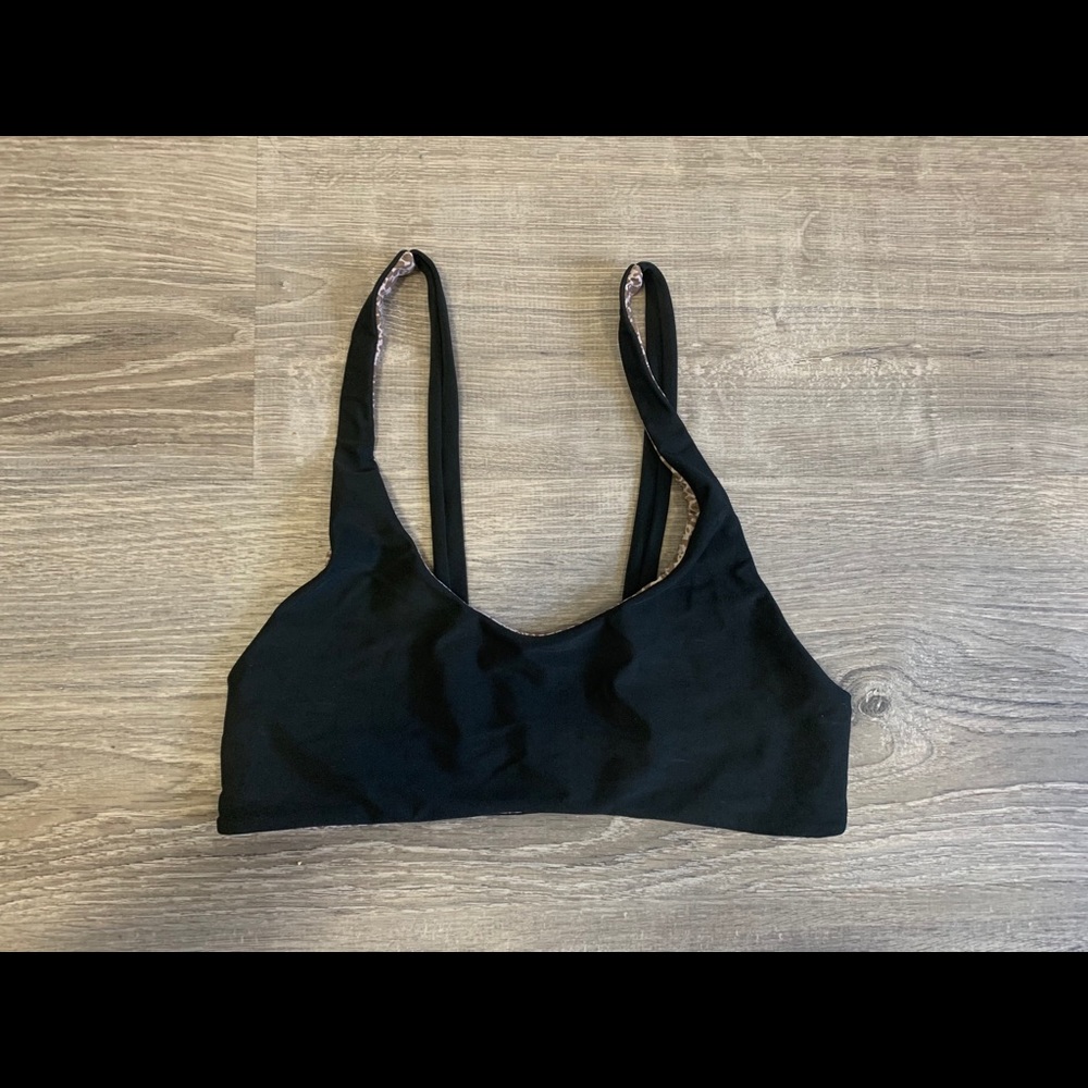 ❌SOLD❌ Acacia Kanaio top